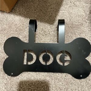 Black Dog Bone Shaped Hanger